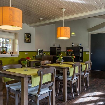 Erve Fakkert Bed & Breakfast Rossum  ภายนอก รูปภาพ