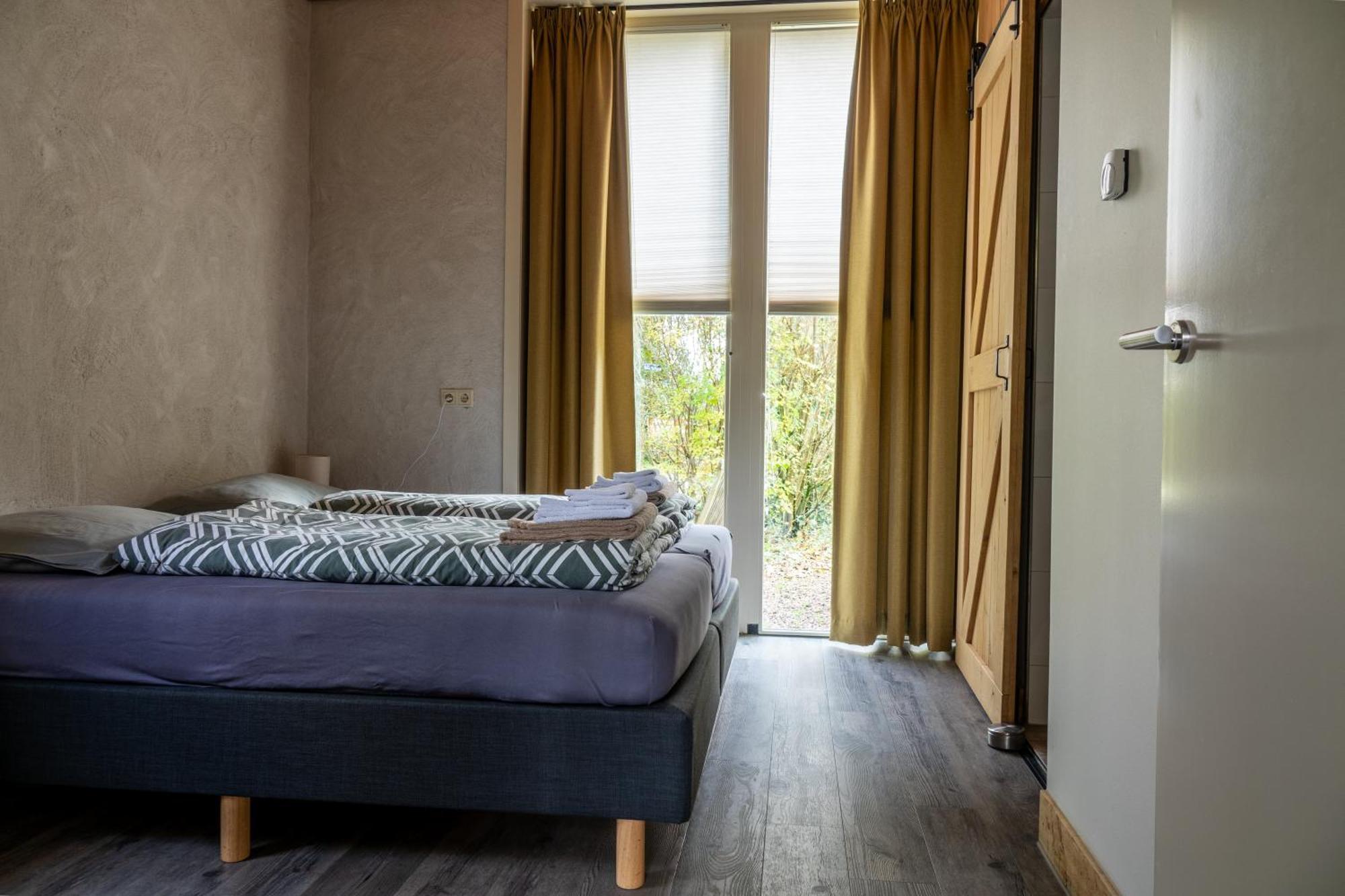 Erve Fakkert Bed & Breakfast Rossum  ภายนอก รูปภาพ