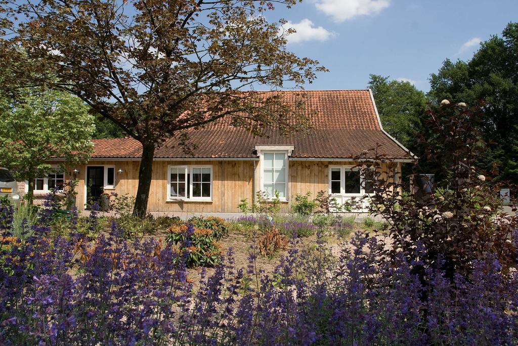 Erve Fakkert Bed & Breakfast Rossum  ภายนอก รูปภาพ
